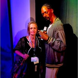 NWT shoes live show tomorrow 50 percent off at 623 pm